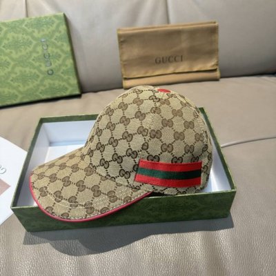 配盒子布袋 Gucci 古奇 新款原单棒球帽 三色织带 1:1开模订制 原版帆布料+头层牛皮 红色皮边帅气时尚 代购热门 男女可用百搭款 质量超赞 基础头围56