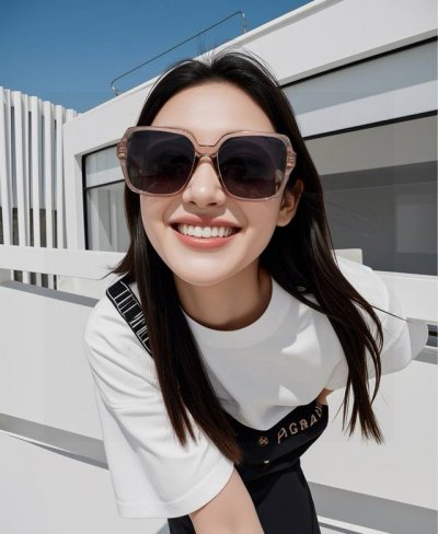 Chanel 香奈儿 2025新款潮流爆款 时尚方框太阳镜 佩戴舒适 网红潮款墨镜 女士高清加厚偏光太阳镜 高品质Tr镜框 型号Ch4251