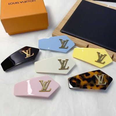 lv路易威登 驴牌发夹 醋酸钛钢三角形发夹弹簧夹气质百搭小仙女必入单品 宝藏款 闭眼入推荐款 单个