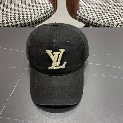 Louivuittonlv专柜新款路易威登2025新年棒球帽 简单大方 男女通用遮阳帽
