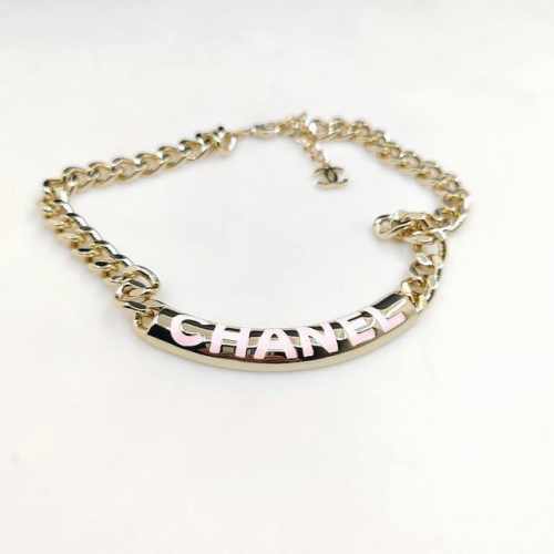 Chanel 最新款粉字母牌子项链 一致Zp黄铜材质