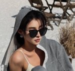 香奈儿2025 开春新款大框太阳镜男女同款 爆款大框尼龙太阳镜 超逼格超酷 镜腿品牌设计感强 Nice~~~ 型号Ch004