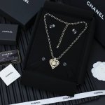 chanel羊皮爱心长链 香奈儿又赢麻了爱心系列太太太美貌啦