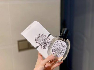 专柜品质 蒂普提克香水荔枝玫瑰 小众又超级好闻 喜欢玫瑰香调的宝们 盲入不会错 毫升