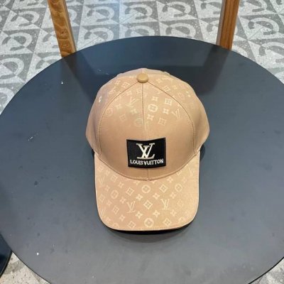 louivuittonlv专柜新款路易威登家刺绣棒球帽，简单大方 男女通用遮阳帽，