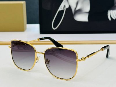 高品质Burberr* 巴家 Be6019 Size：57口17-142 女款太阳眼镜 Bm高品质 特色镜腿