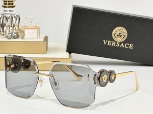 Versace Mod：Ve6781 Size：65口17 145