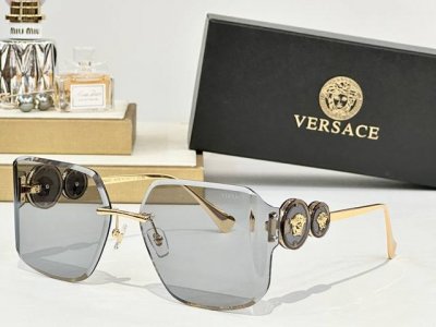 Versace Mod：Ve6781 Size：65口17 145
