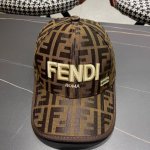 P70 Fendi芬迪，新品棒球帽 代购版本！时尚潮流，高端做工！非一般的品质，细节看实拍哦