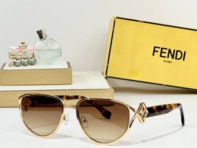 Fendi mod Fe4099 size 56口18 140