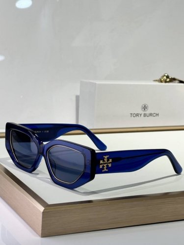 P180 Tory Burc* Model：Ty9070U Size：56口15-145