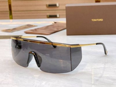 P170， Tom For* 汤姆*福特新款太阳镜，Model：Ft 0980，Size：139口115