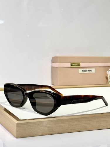 Miumiu Mod:Smu52Ws Size:59口17-147