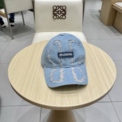 Balenciaga巴黎世家新款Logo棒球帽 很酷的色系 男女佩戴都有不同Style 第一批抢先出货 巴黎粉必入款