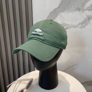 balenciaga巴黎世家新款刺绣Logo棒球帽 很酷的色系 男女佩戴都有不同Style 第一批抢先出货 巴黎粉必入款