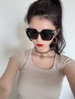 p80 【Gucci】2025开春新款 潮流爆款 时尚方框太阳镜 高品质 佩戴舒适 网红潮款墨镜 型号：G6899