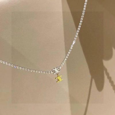 Celine赛琳凯旋门满钻细链条项链雕刻凯旋门图案 超炸Chic感 简洁百搭 文艺个性 带给你时髦体验 墙裂推荐 夏天非常好搭配的一款项链