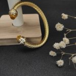 david Yurman 7Mm金色镶嵌石黄钻头手镯。建议适合佩戴的手围16-20Cm 编号Dysz-125