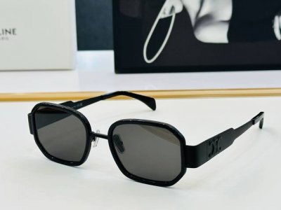 celine 赛琳 Cl40332F Size：52口22-145 一直热销的款式 欧美风 L光泽度好 质感强 工艺超赞