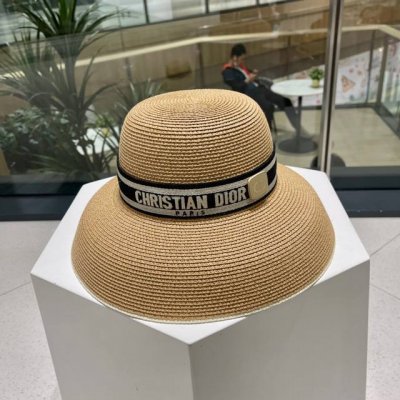Dior迪奥 早春新款韩版休闲大帽檐草编遮阳草帽沙滩风 简约大方 百搭单品 出街首选 新款帽型超美腻 新品上架