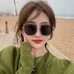 Gucci 2025开春新款 最新款方框太阳镜 各路网红纷纷带起气场满分 俏皮甜美.上脸效果更佳.金属质感超好 型号 G2242