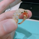 Tiffany 蒂芙尼戒指 简约大气百搭 潮流单品 全新升级版 开口戒指 可调节 V金镀铂金层 原版清晰字印 非常不错的款式推荐这款 搭配设计多元素每一层设计每