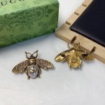 gucci古驰 Gucci胸针 蜜蜂珍珠胸针大气上档次精致小仙女必入单品宝藏款 闭眼入推荐款 单个