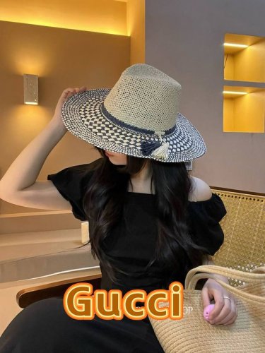 gucci古奇夏天拼色拉菲草帽女海边旅行遮阳防晒透气宽檐草编帽子时尚百搭款