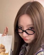 p90 Miumiu缪缪 张元英款 书呆子 复古小圆框墨镜男女通用 2025新款高级感太阳眼镜遮阳防紫外线椭圆形街拍