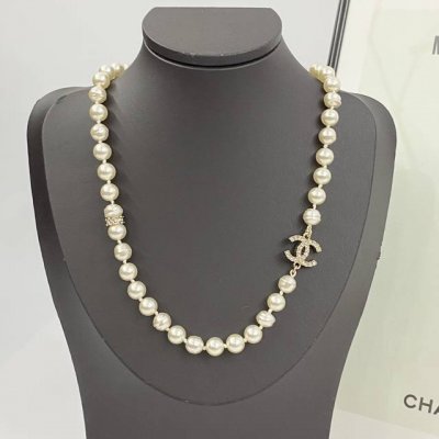 今日新款 编码N880 香奈儿项链热销爆上新 Chan 24 双C珍珠项链Choker 经典水钻双C不规则巴洛克珍珠，珍珠细腻光滑，亮度十足～气质优雅又知性 品