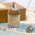 专柜品质 le Labo Another 13 高级且独特的伪体香 我觉得最好的人生状态 是追求踮踮脚才能够到的东西 像我们这么倔强的家伙 有想做的事 有喜欢的