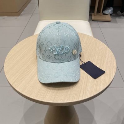 Lv路易威登高版本专柜爆款棒球帽 老字花高端大气，百搭款男女通用！