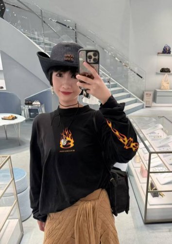 Miumiu 缪缪刺绣大边渔夫帽，独家订制的面科超好搭配
