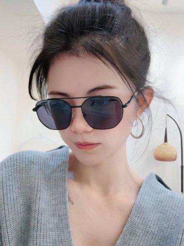 Burberry 巴宝莉 男士太阳眼镜 正版蛤蟆 太阳镜 高品质 不挑脸 火的狠 新款无死角型号：B62306