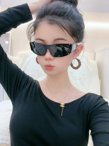 新品Chanel 香奈儿太阳镜以独特魅力和前卫风格诠释春夏最新眼镜，质感超好佩带舒适 型号：Ch2507