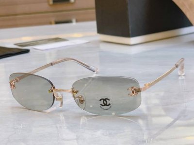 Chane* 香奈儿新款太阳镜，Model：Ch4002，Size：54口18-135
