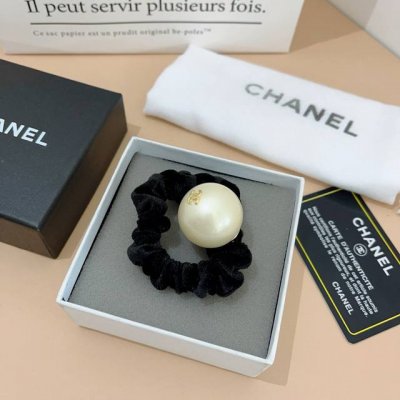 配包装 chanel香奈儿 单个 双C网红爆款发圈皮筋 精致佩戴舒适无压力 造型搭配必备 非常时尚百搭 女神必备 名媛范儿 女神必备单品