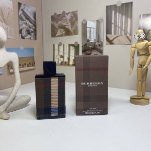 高品质 150 巴宝莉新伦敦男士淡香水100Ml Burberry London For Men, 2006 品牌：博柏利 调香师：Antoine Maison