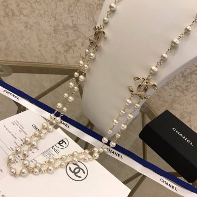 秋冬毛衣链Chanel 毛衣链 小香 大小珍珠链 原单狠货 进出专柜无压力 代购级别 Ch Nel 香奈儿经典喷砂质感 原版金 珍珠毛衣链 美呀 正品9Xxxp