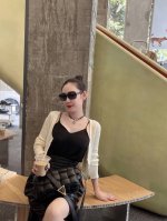 我们出品 Zp9360 ，量大咨询客Fu Ch Nel 皮穿链黑色珐琅珍珠Choker “女士城堡”高级手工坊系列，整个系列都要入，火到炸裂，美到窒息，不买真心