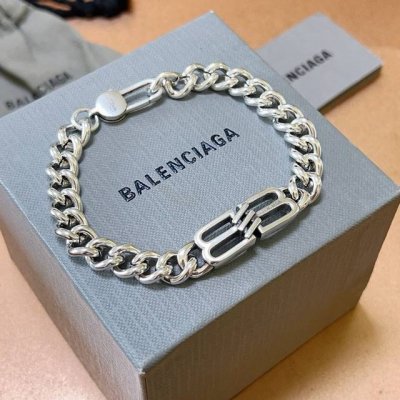 原单货新品 巴黎世家 Balenciaga手链专柜一致巴黎世家手链 男士火爆款出货 设计独特 前卫 男女必备！码数18。20。22Cm
