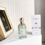 高品质/130 娇兰花草水语阳光椰香淡香水75Ml 娇兰花草水语阳光椰香，花草水语淡香水娇兰品牌的首款清新香氛系列。第一次闻到这么浓烈椰子味甜而不腻的香水，淡淡