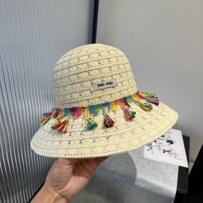 miumiu缪缪蕾丝盆帽 小清新设计 头围57Cm