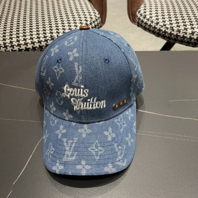 Lv 路易威登 新款原单棒球帽 1:1开模订制 原版牛仔布料 做工细致完美 质量超赞 基础头围56 贴片可调节
