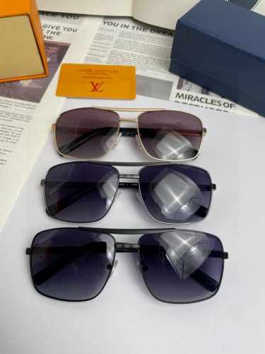 新款品牌：路易威登Lv 原单品质男女同款偏光太阳镜 材质：高清宝丽来偏光镜片、进口合金印字Logo镜腿。小框精致太阳镜看细节就知道大师手工制作设计，做工精致，高