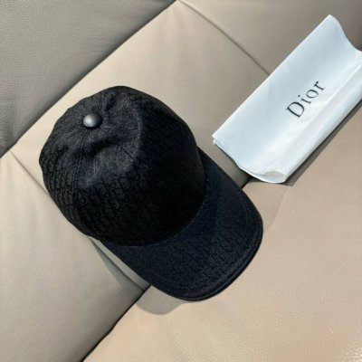 新款出货 配盒子布袋 Dior 迪奥 新款原单棒球帽 Dior老花 复古韵味十足 专柜断货热门 1:1开模订制 原版帆布料+头层牛皮 纯棉内里 轻盈透气 质量超