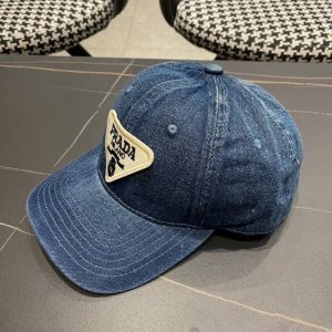pr Da 普拉达牛仔布倒三角棒球帽 星星洗水牛仔色 秀场同款 面料柔软舒适 百搭休闲款 闭眼入