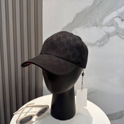 古奇棒球帽Gucci官网新品，棒球帽，原单品质火爆来袭 工艺非常精美 高档大气上档次！低调奢华，方便携带！跑量！