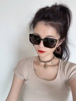 Lv 2025新款女士方框太阳眼镜 开车墨镜 新款太阳镜 时尚大方 舒适轻盈 精致奢华 超轻 型号：L8130