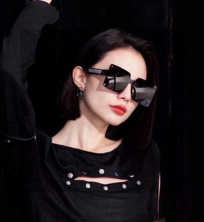 Dior-迪奥 2025开春新款 潮流爆款 时尚方框偏光太阳镜 高品质 佩戴舒适 网红潮款墨镜 型号 D1297